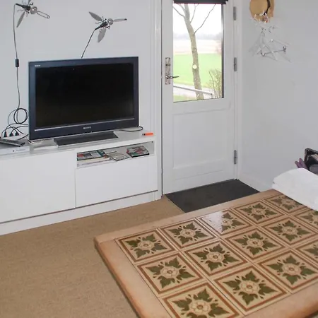 1 Bedroom Stunning In Ejstrupholm *